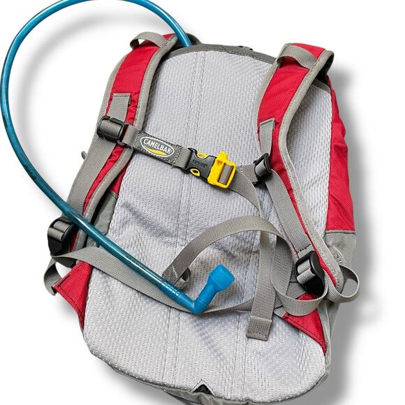 CamelBak Hydration Backpack 1.5 Liter Kids with Bladder Hike Camp Bike Cycle - Picture 5 of 11